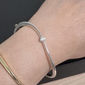 14k Diamond Bangle Bracelet